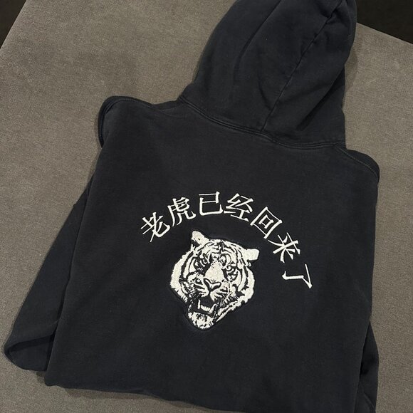 Brandy Melville Hoodie - Black - Picture 2 of 2